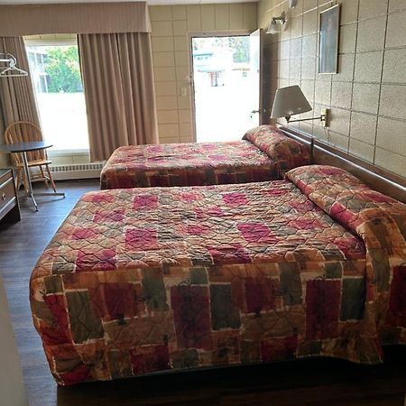 Goodknight Inn Lloydminster Zewnętrze zdjęcie